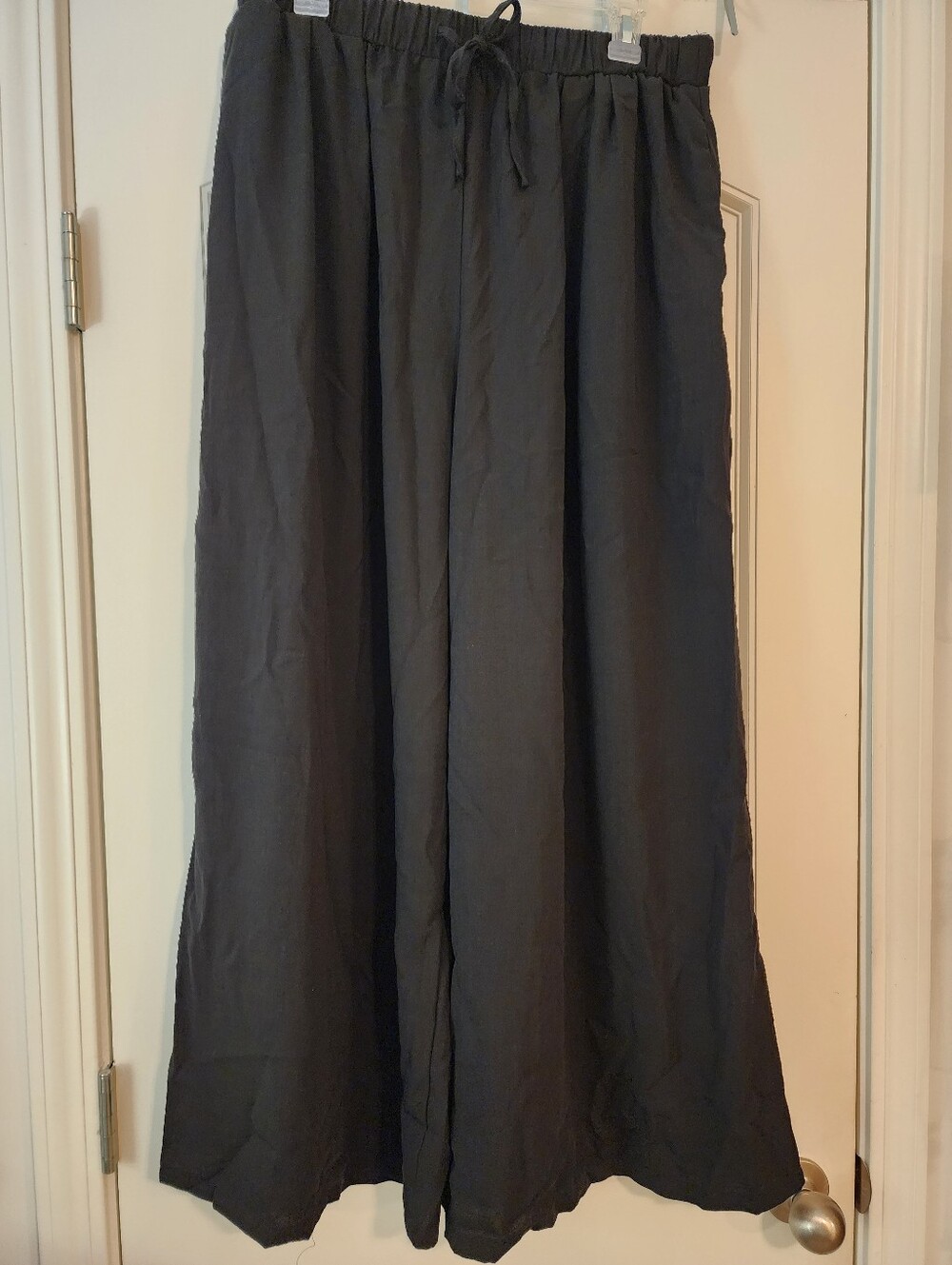 Cider Women's Black Wide Leg Elastic Waist Drawstring Silky Pants 0XL Pants NWT